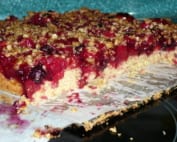 Cranberry streusel cake