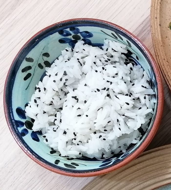 an image of a bowl of fragrant asian rice